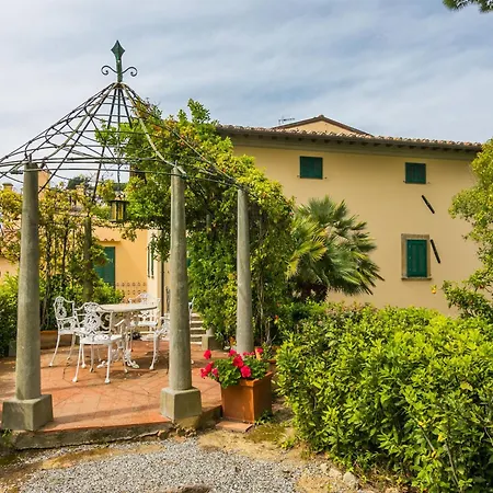 La Guardia Vecchia-2 By Interhome Crespina