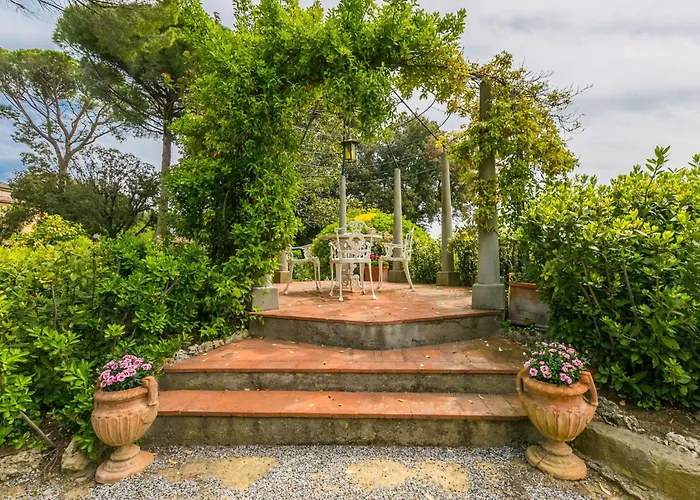 La Guardia Vecchia-2 By Interhome
